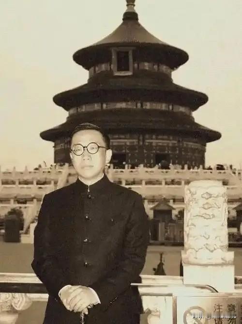 【经专家多方论证并发表报告，称溥仪先生记错了，这不是他亲爹，他的亲爹需另起课题拨