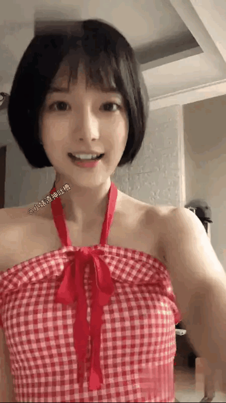 谁家的丫头，没人认领的话我就带回家了
