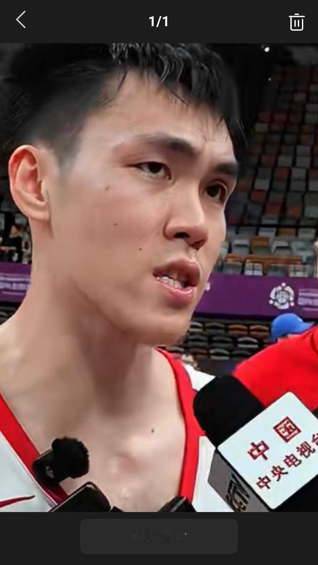 昨晚中国男篮主场击败格鲁吉亚队，小将庞峥麟替补登场16分钟，得到12分3篮板2抢