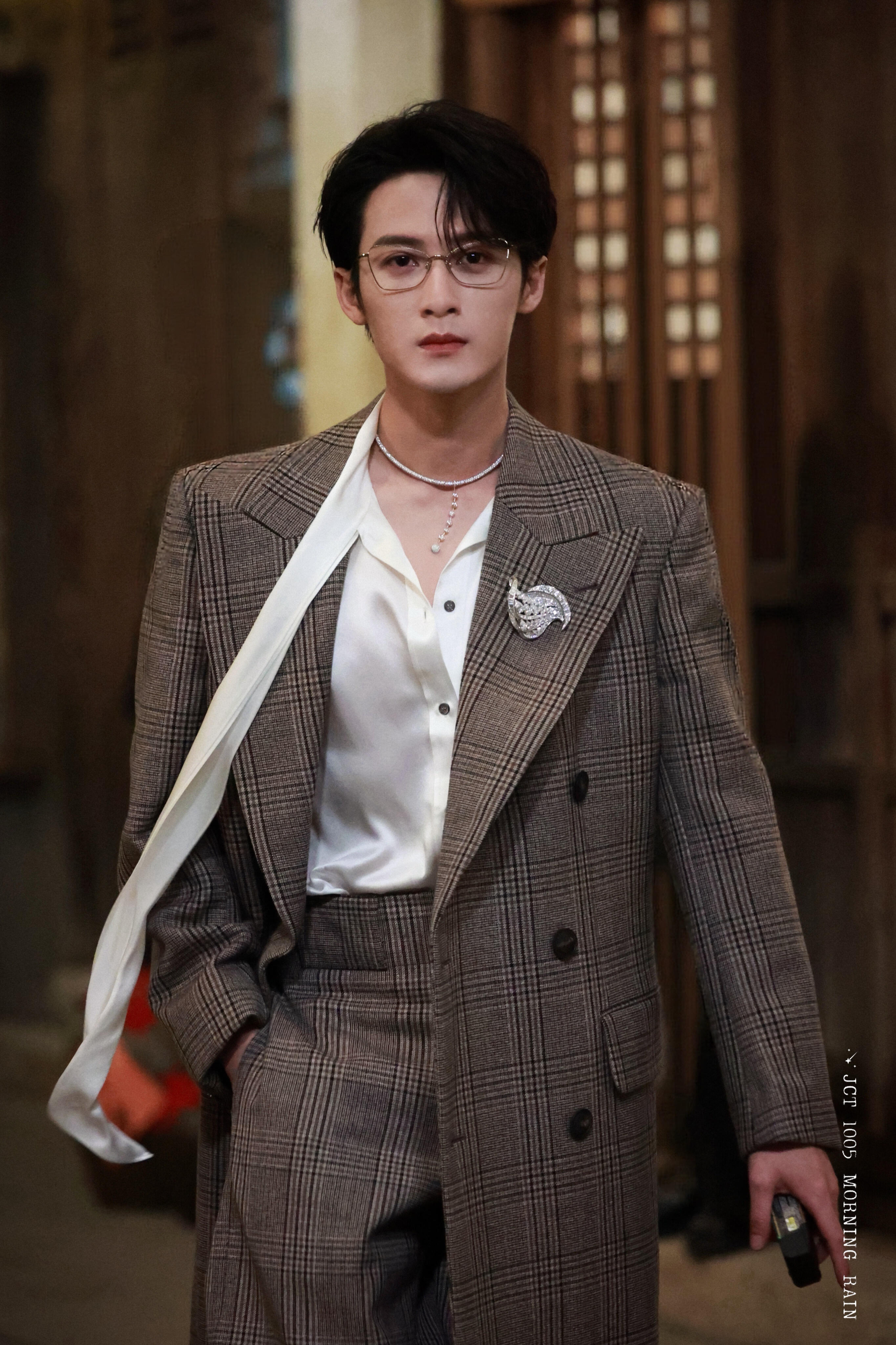 檀健次李亦非 tjc 檀健次爱情有烟火论哥哥与眼镜的适配度，斯文与痞帅之间无缝切