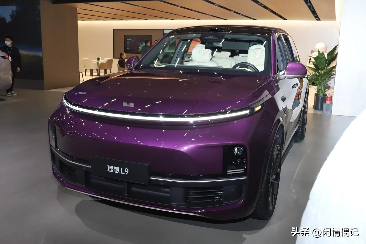 新手买车，别想太复杂，记住这几点就行：

第一，看预算。
*   5-10万练手