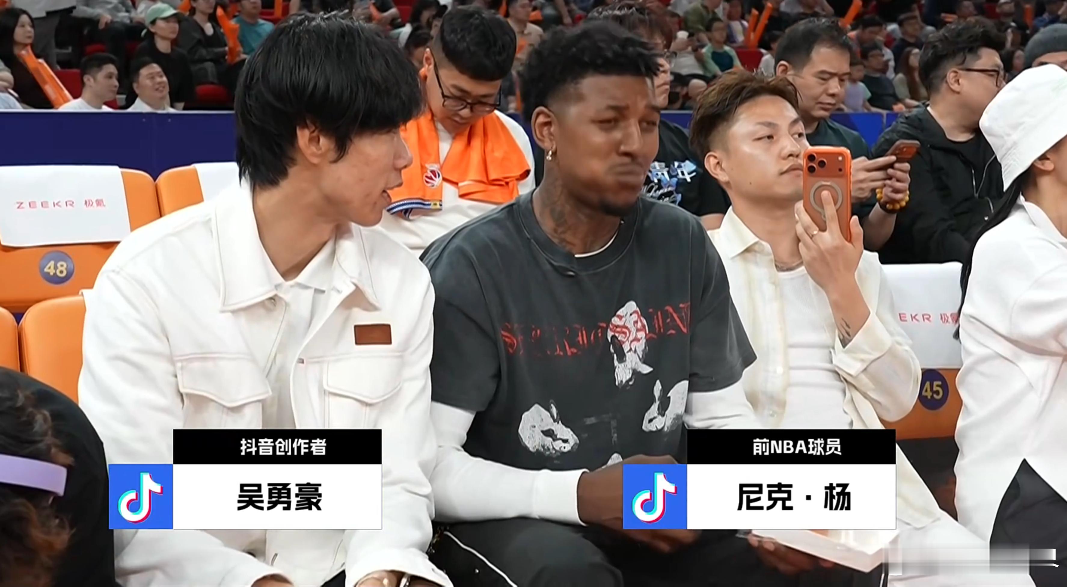 尼克杨好像有点噎到了 为梦想正当燃  京沪大战