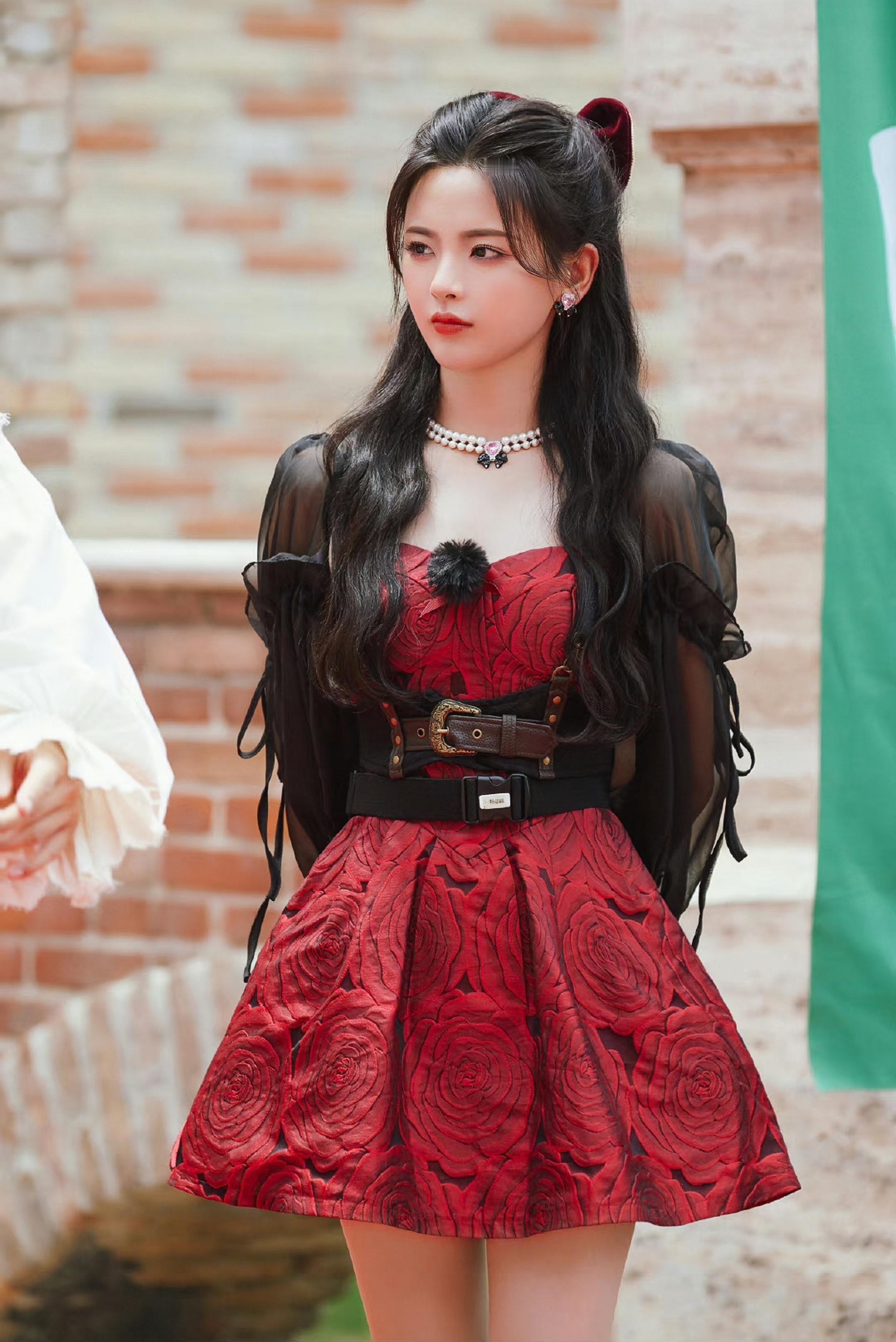 #杨超越[超话]#ycy#杨超越如果奔跑是我的人生# ycy#杨超越陈若华# “