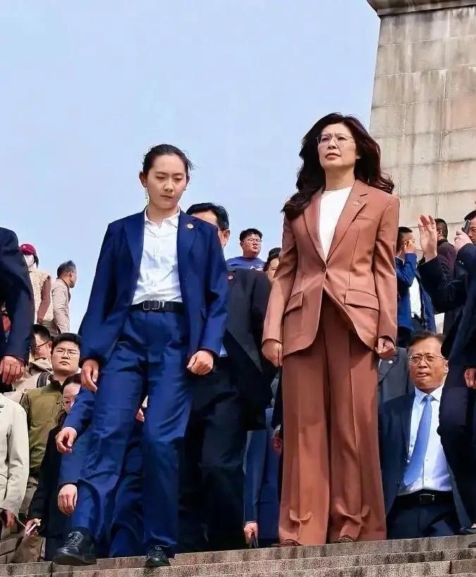 通水通电通桥！郑丽文访问最后一天，大陆发布实质性措施。4月12号是郑丽文此行访问