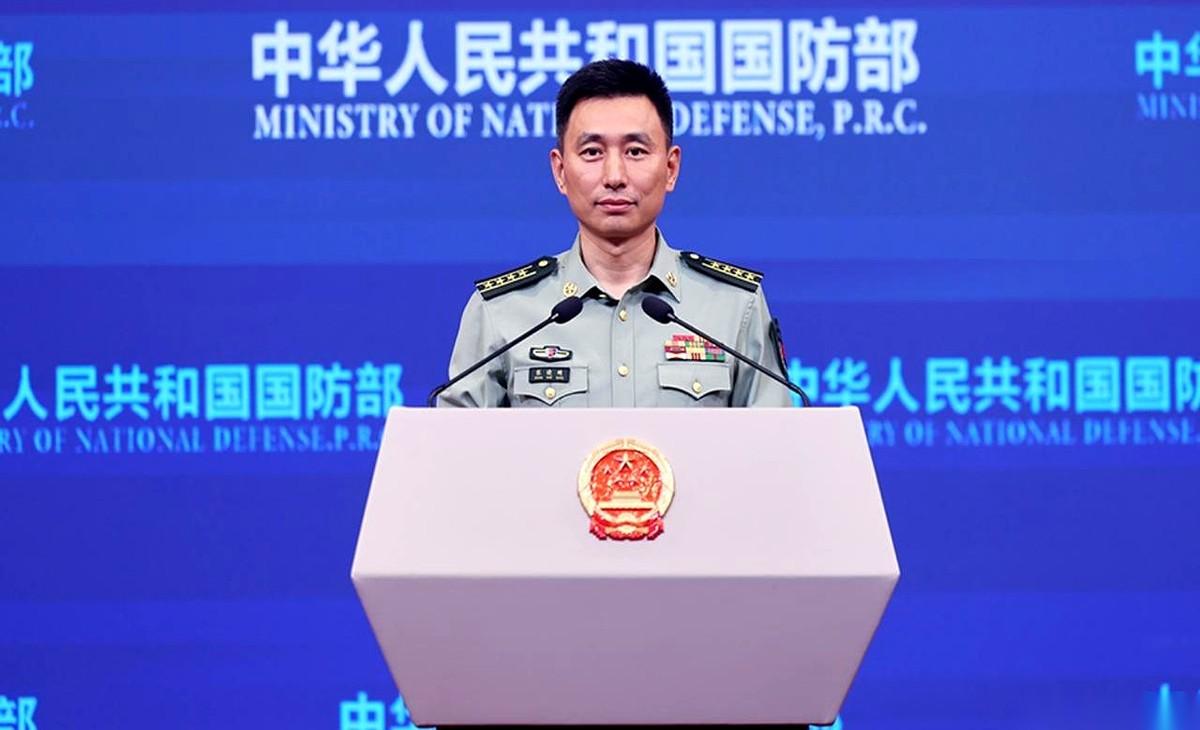 国防部最近点名通报了一个“稀客”：一架新西兰的P-8A反潜机，放着自家的南太平洋