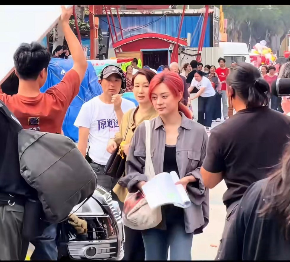 好久没见过这种一行官宣的剧了孙俪新剧就这样官宣了 真的会被这种清爽官宣戳中！孙俪