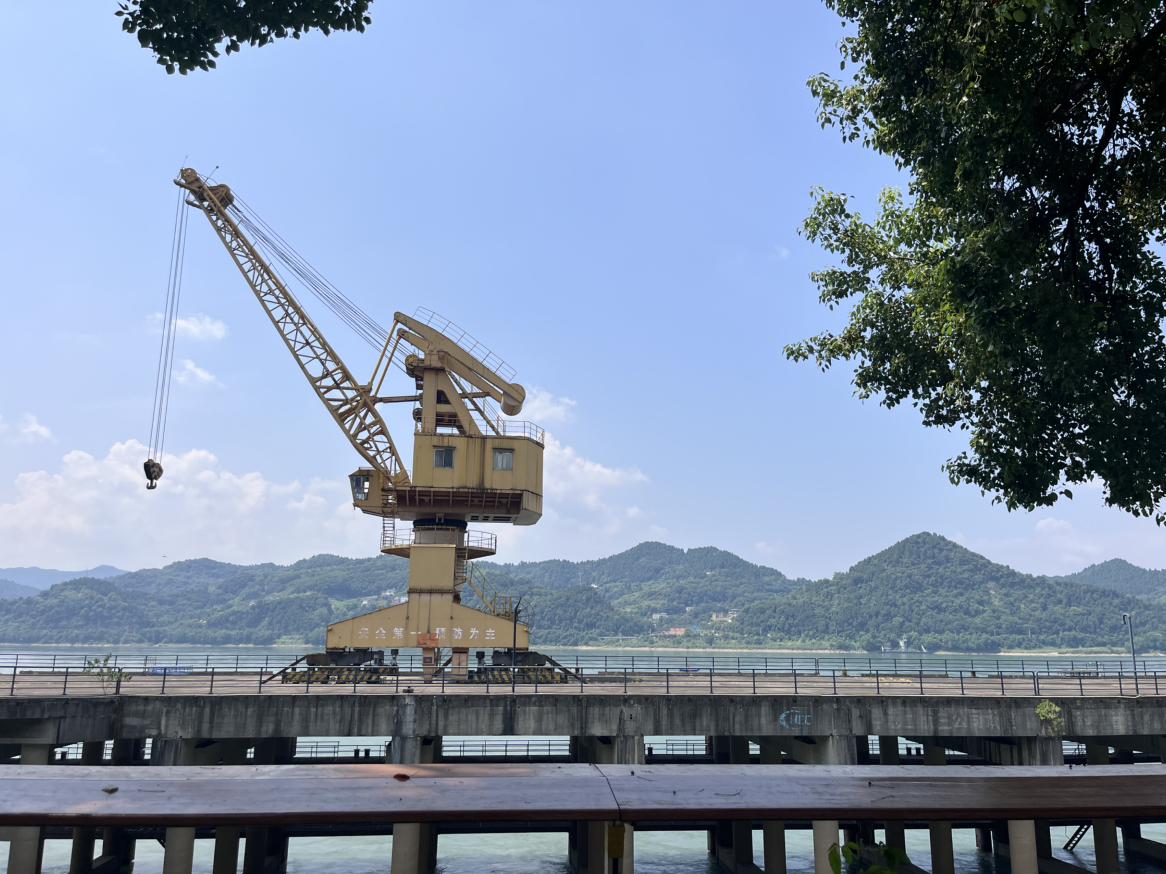 我的今日状态：😁轻松愉快
我这里的天气：☀️晴天
每个孩子都有自己独特的‘社交