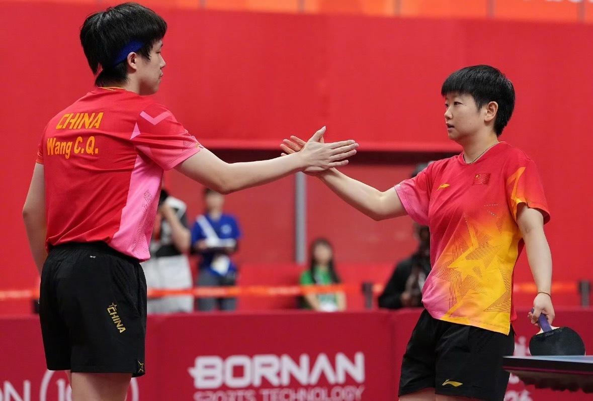 王楚钦孙颖莎vs松岛辉空张本美和王楚钦/孙颖莎3-0战胜松岛辉空/张本美和晋级半