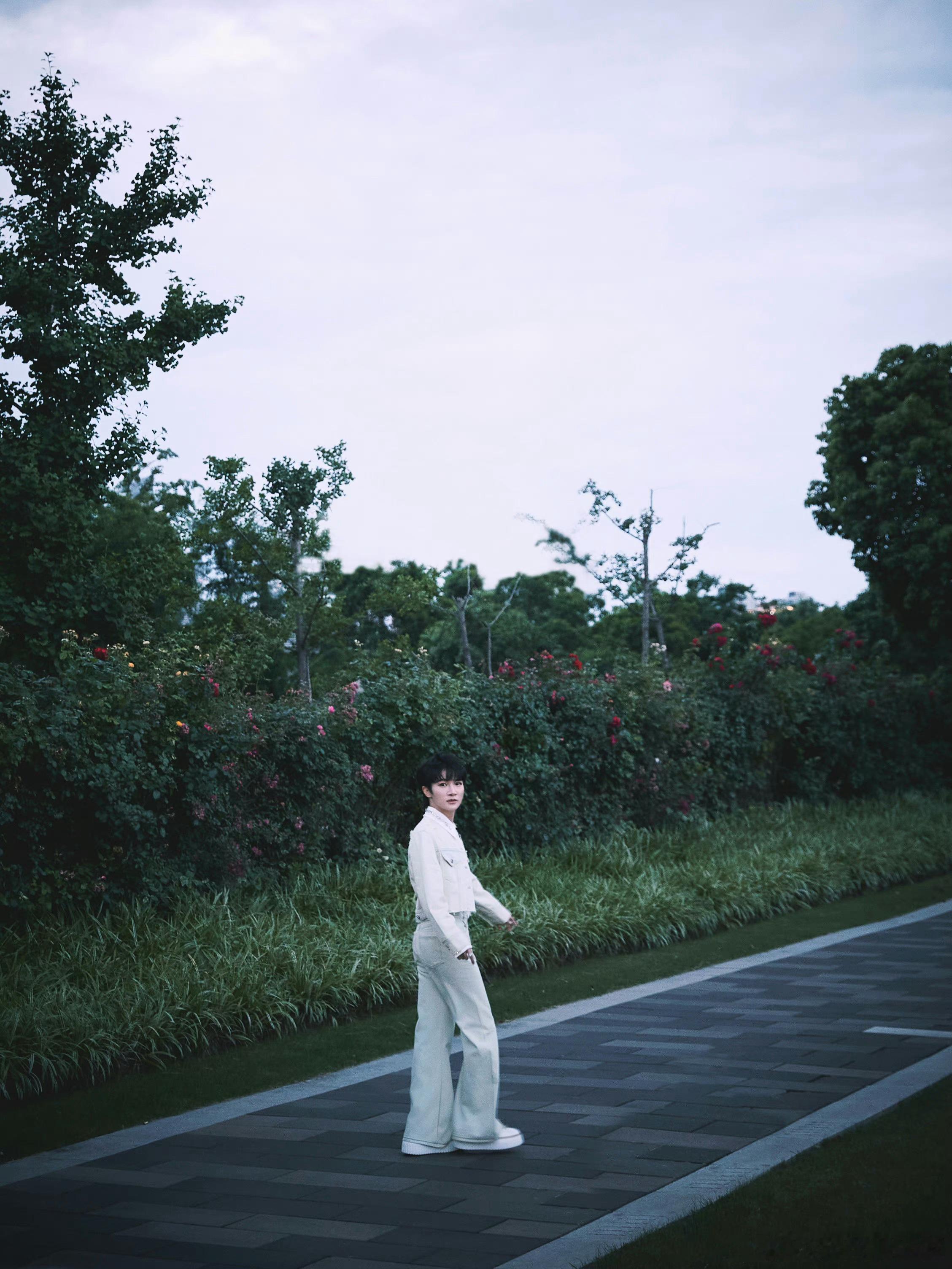 #周深[超话]#[照相机]#周深祝大家毕业快乐# [2024.06.10]🌟 