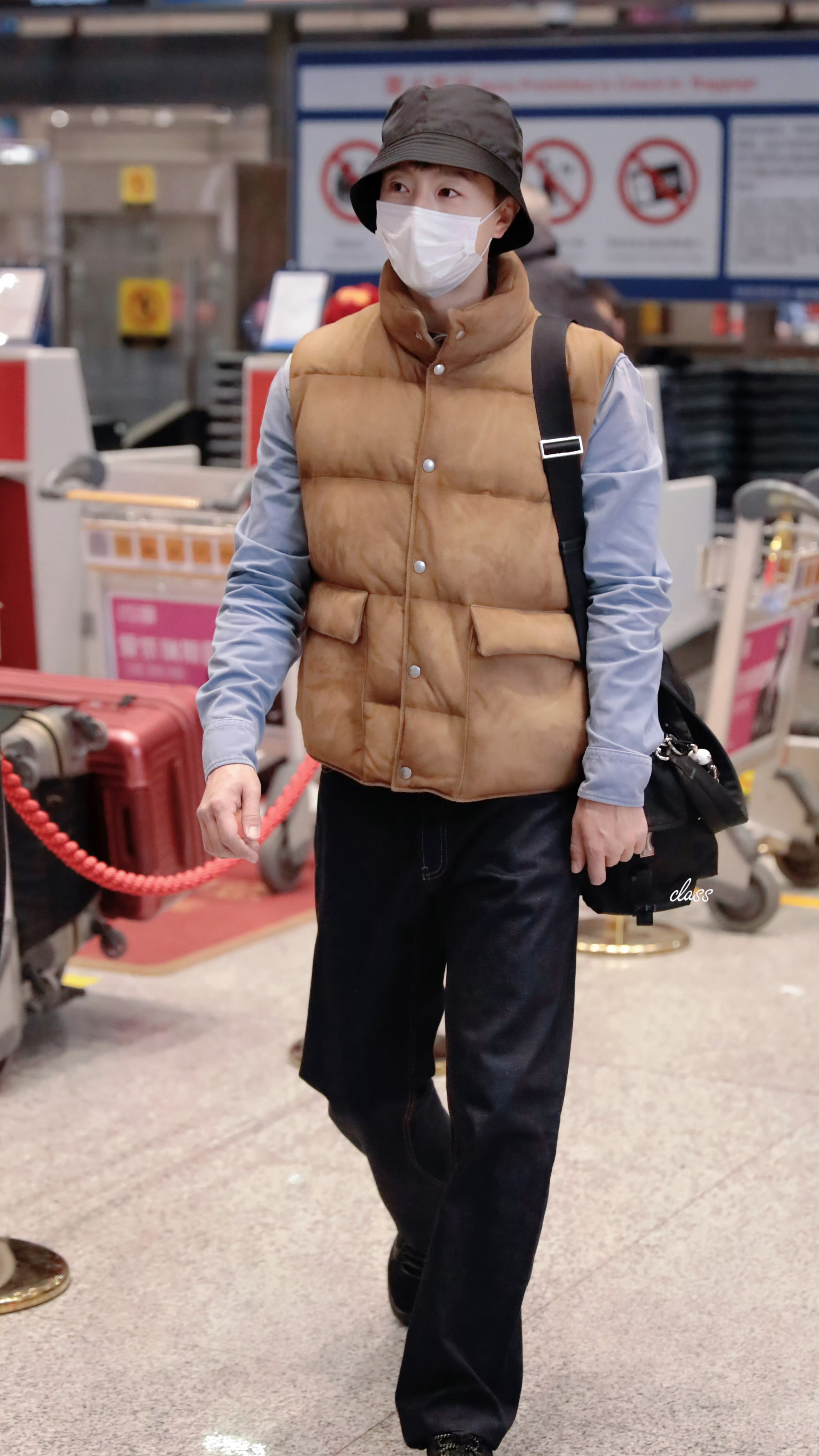 马龙到达米兰一切顺利！开心快乐prada代言人马龙