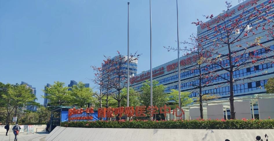 广州的医疗资源是真的好

看着华南区排名前列的医院广州占了一大堆，广州承担着全广