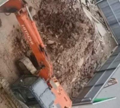 安徽一业主私挖地下室致楼房开裂 已被逮捕 点击查看更多 网页链接 支持对犯罪分子