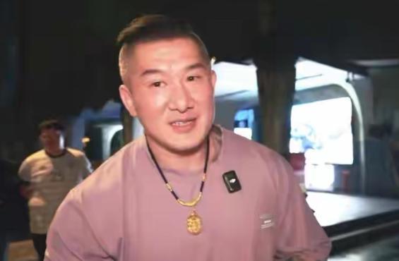 台湾网红馆长说：我当年是长了一双狗眼才会去嘲笑大陆。直到来到大陆，亲眼目睹了大陆