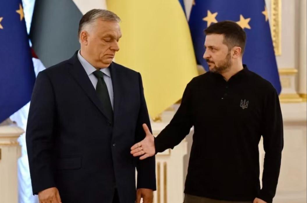 泽连斯基动作超快！欧尔班刚打电话认输没多久，泽连斯基就抢先发推祝贺彼得·马加尔和