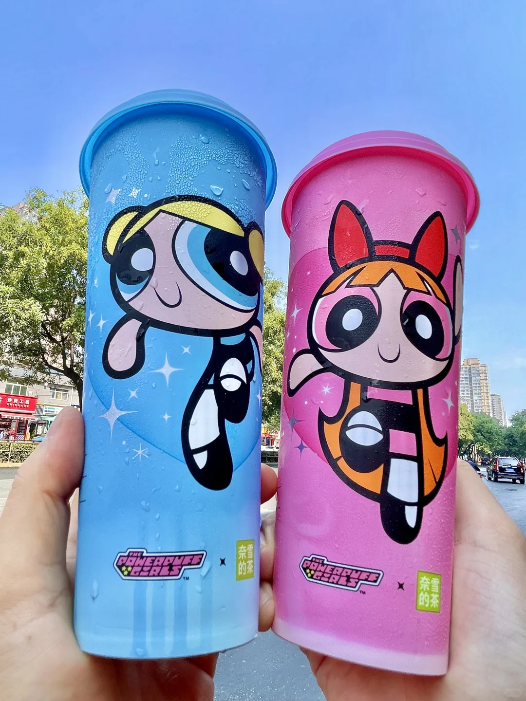 奈雪✖飞天小女警！国庆出游带上保镖了！！