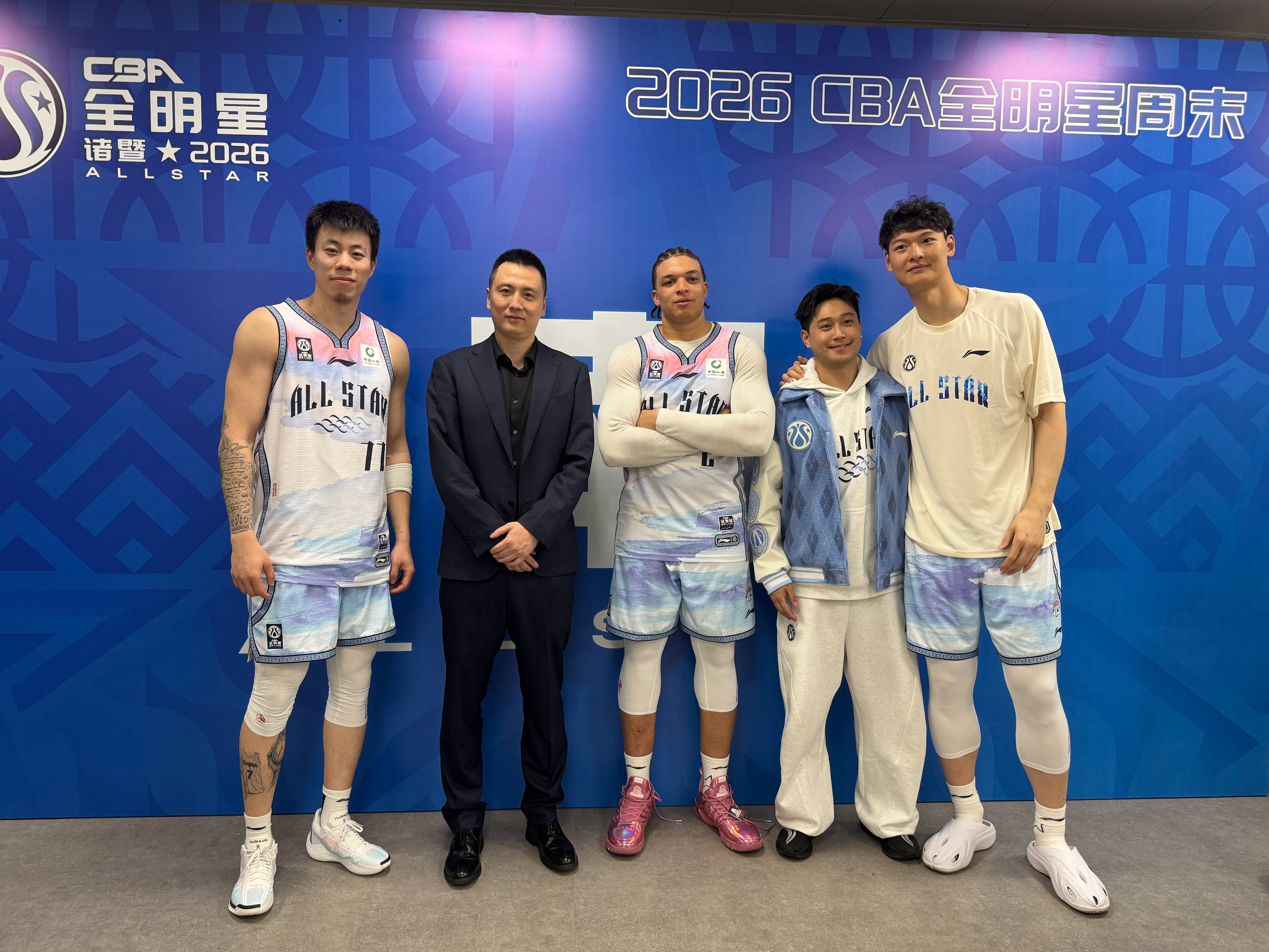We Are Shanghai🦈2026cba全明星周末上海久事大鲨鱼