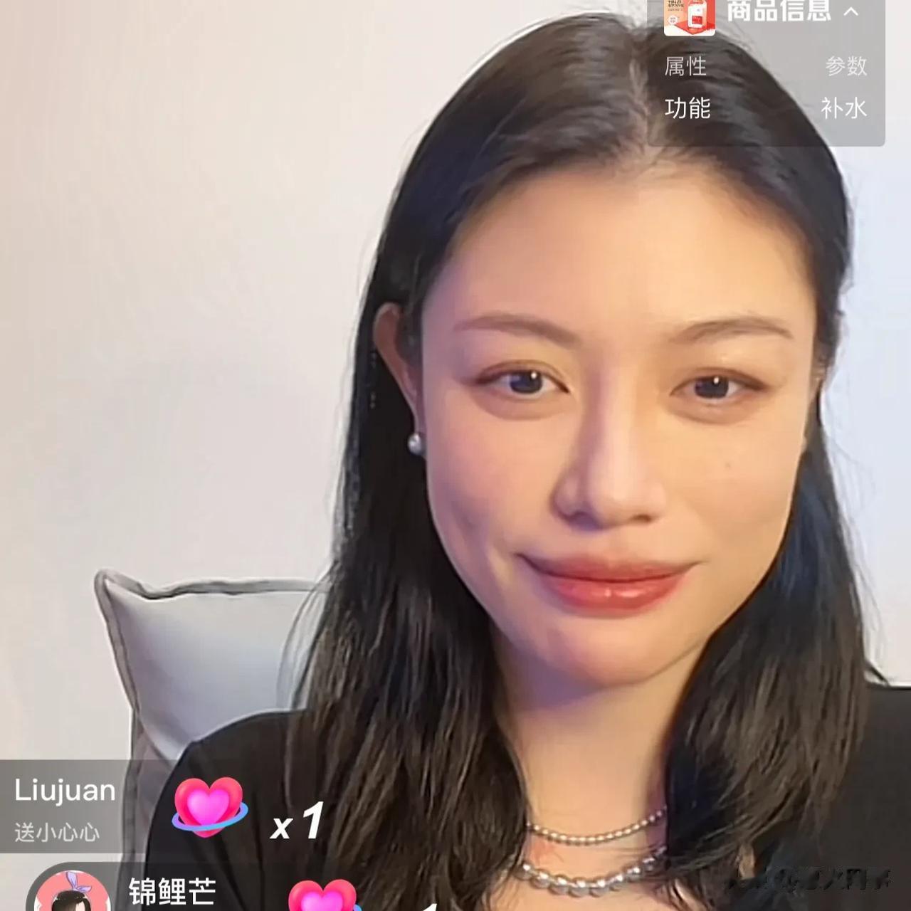 葛荟婕不会和汪峰复合，他想的美，我又不贱，我的家人朋友也会看不起我。

汪峰章子