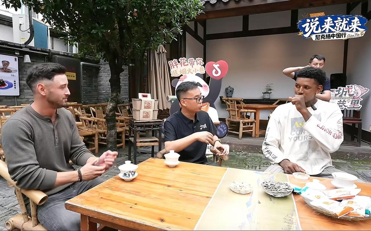 尼克杨来啦！越来越多的NBA退役球星来中国挣钱！

大家有没有发现曾经非常高傲的