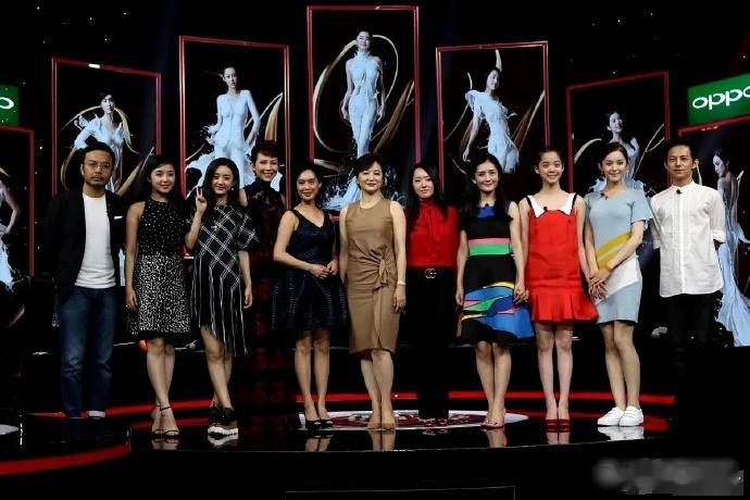 当年的《偶像来了》阵容真的是众星云集 不是现在的综艺能比的 