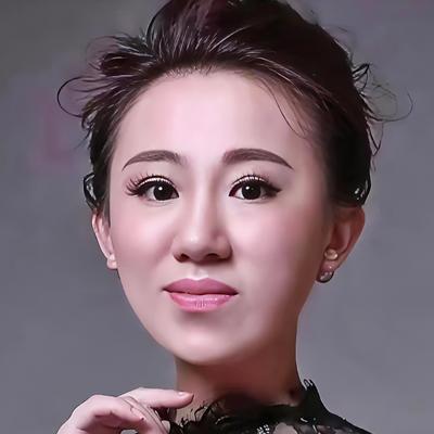 丫蛋有三个孩子，长子是丫蛋与前夫王金龙所生。公开资料能够确认长子的存在，但完整姓