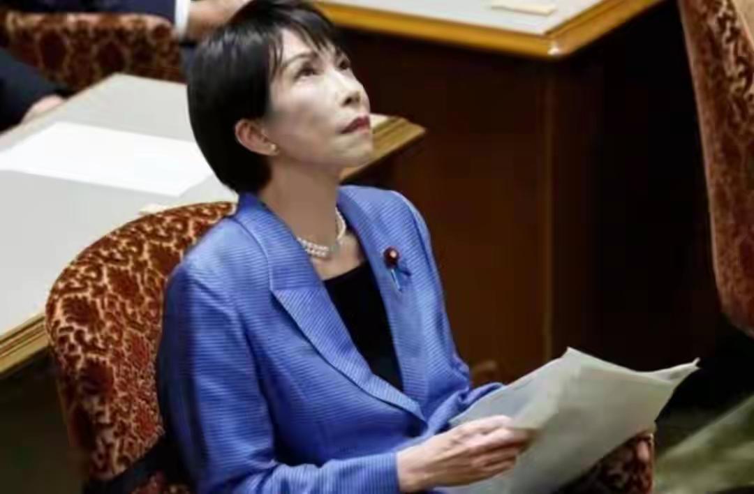 日本民众都无法看下去！高市还在执迷不悟，过去日本闯入中国大使馆这事不是简单一句对