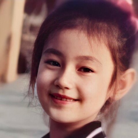 幼崽时期的👧🏻们～赵美延、林娜琏、YooA、雪允、iu李知恩、Daniell