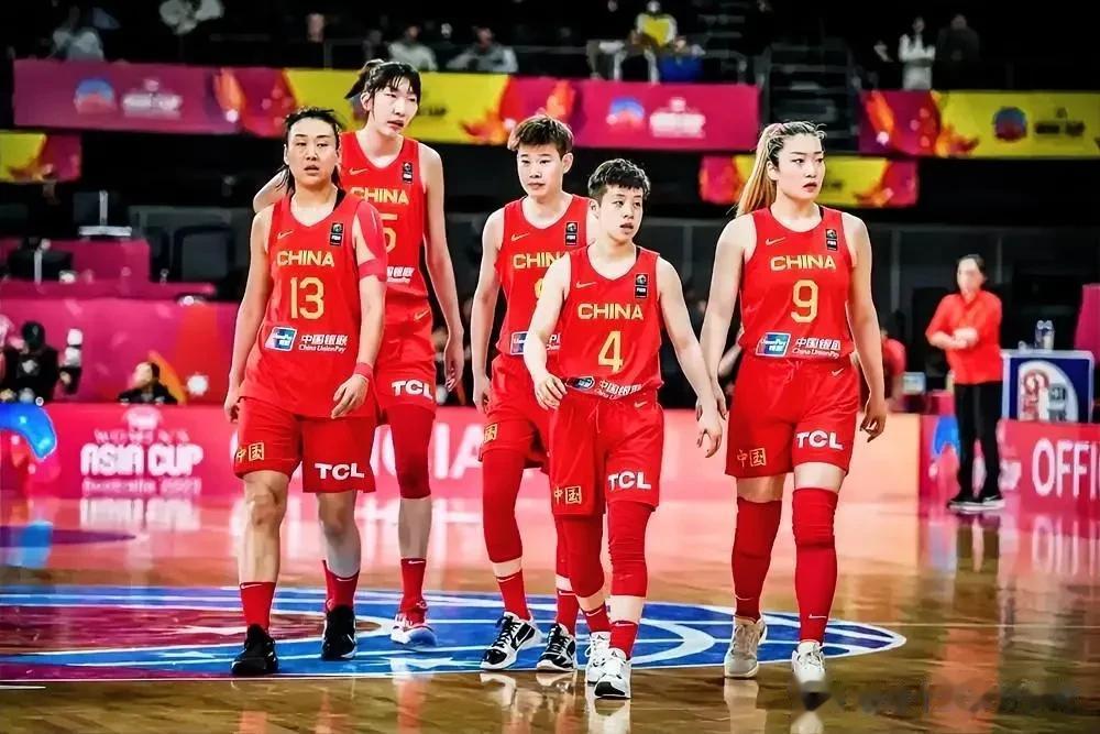 中国女篮两战全胜，是否已经提前锁定小组第一？答案一定是YES，绝对不会是NO！因