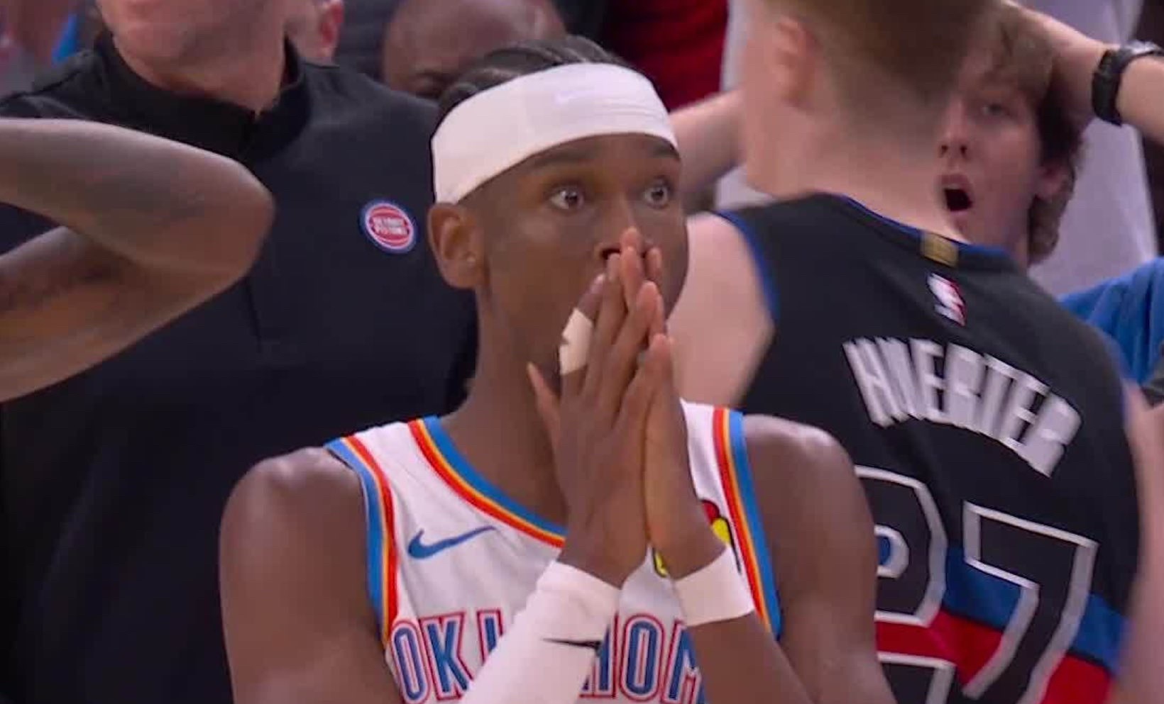 如何评价今天的亚历山大  全场47分 这场有25个罚球“活塞全队23个罚球” 亚