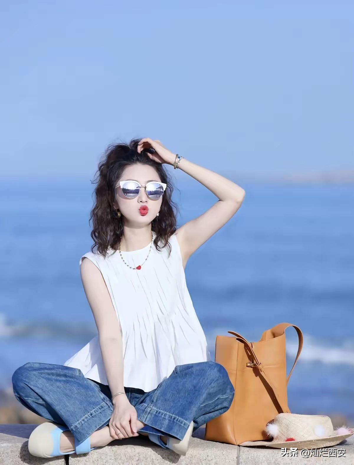 生活，
就是好：
生下来，
活下去。

微信，
就是：
只能微信，
千万不能全信