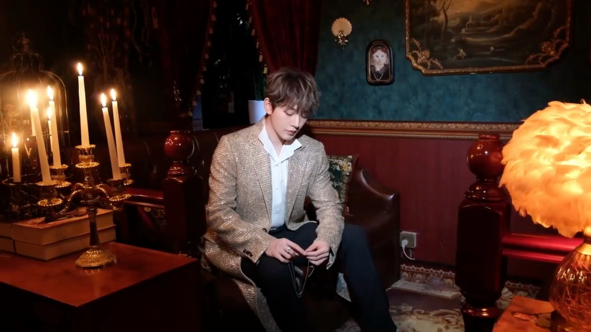 邓为北京dior活动出图邓为北京dior活动人气 邓为今日份迪奥活动出图，金光闪