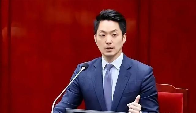 蒋万安民调飙到69.1%，你真以为这只是台北市长干得不错？想浅了！这是国民党憋了