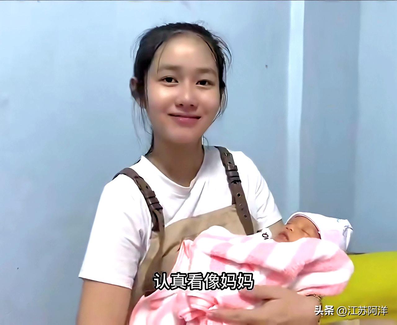 这是一个中国博主娶的缅甸媳妇，这姑娘看着也不大啊，怎么就给他生了个孩子呢？[震惊