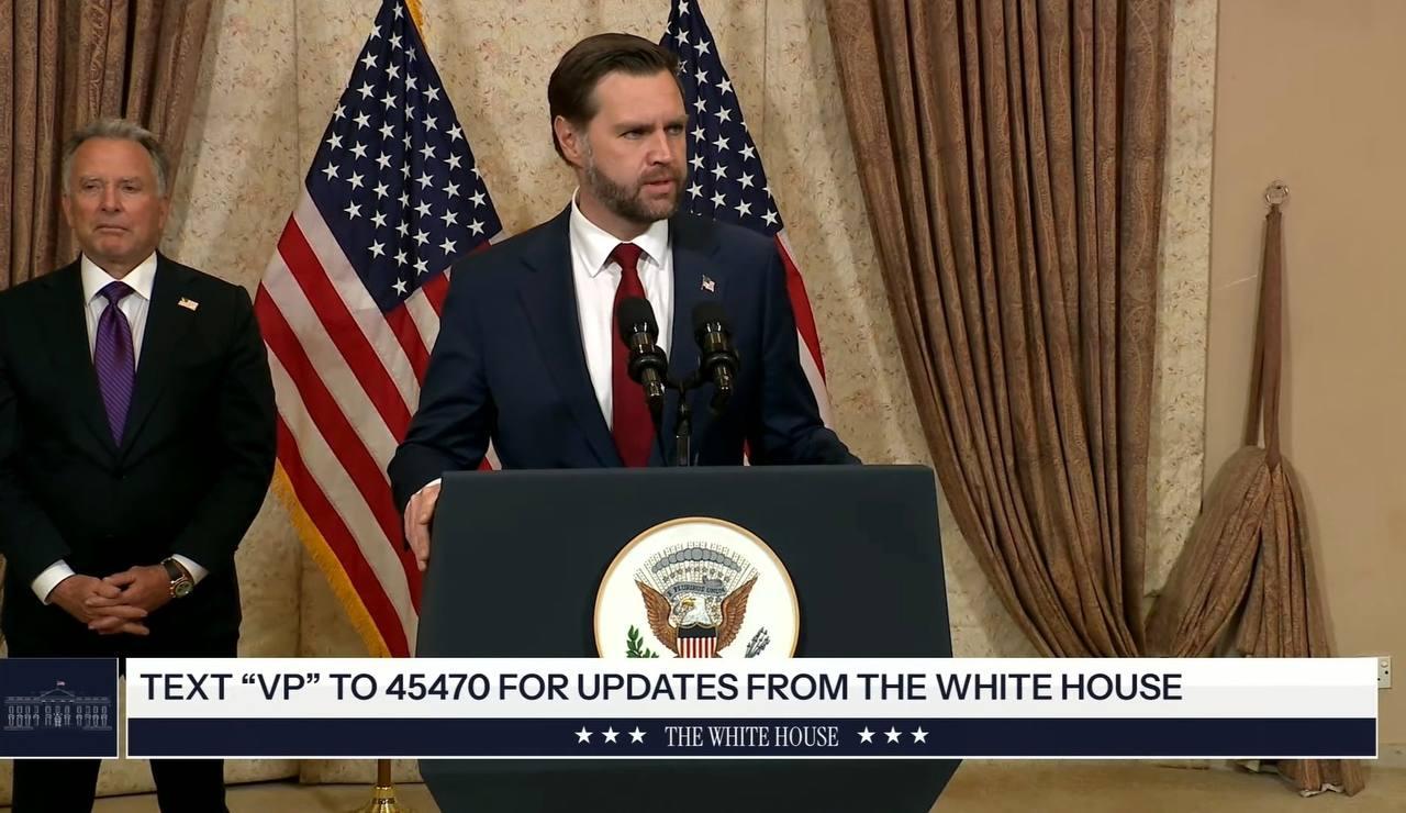 副总统JD·万斯现在从巴基斯坦伊斯兰堡发表了一份戏剧性的声明：
"我们与伊朗方面