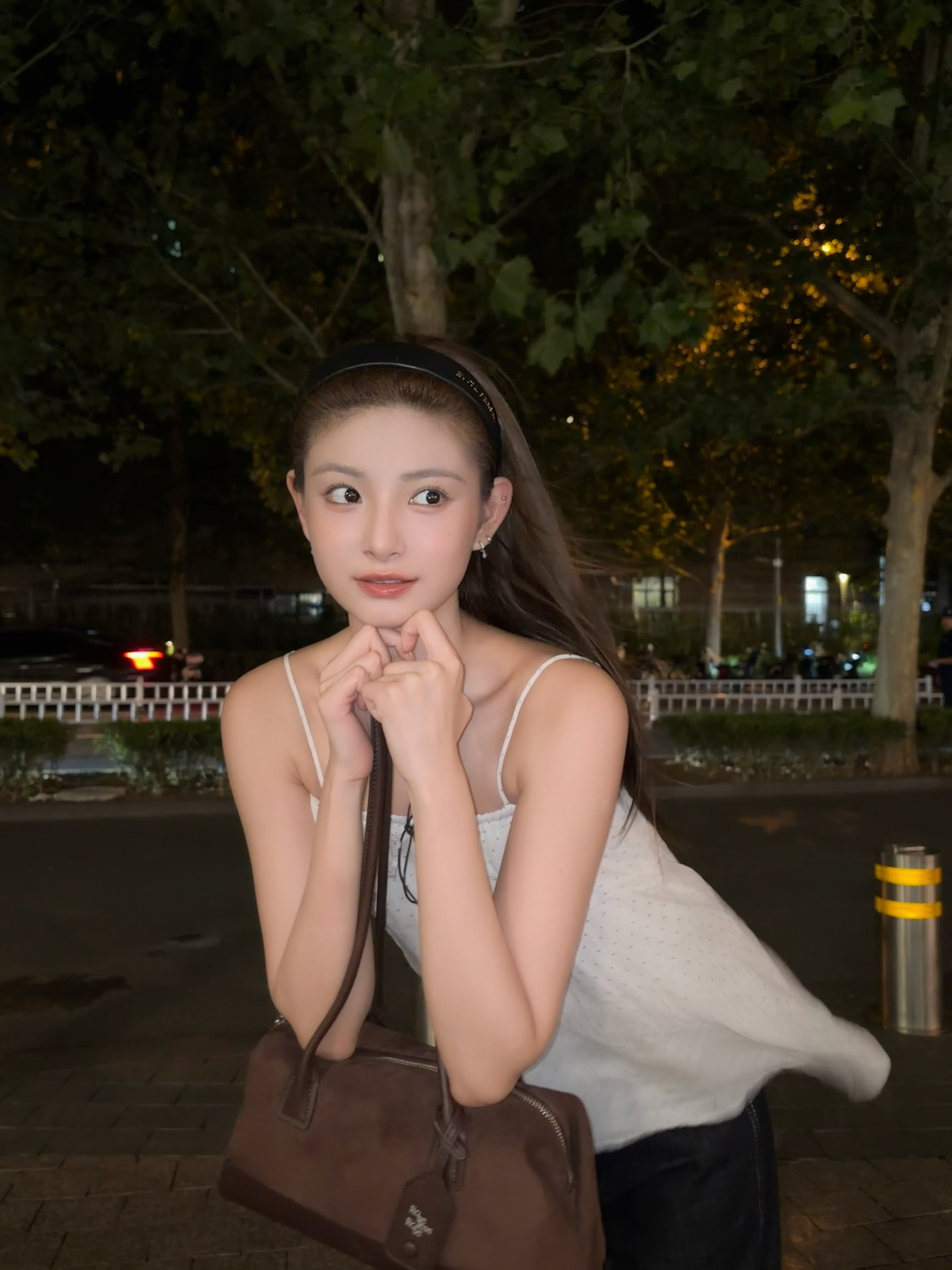 王怡人  独家记怡 “对你的爱像循环播放的电影 从未停止”𝐋𝐨𝐯𝐞 𝐟