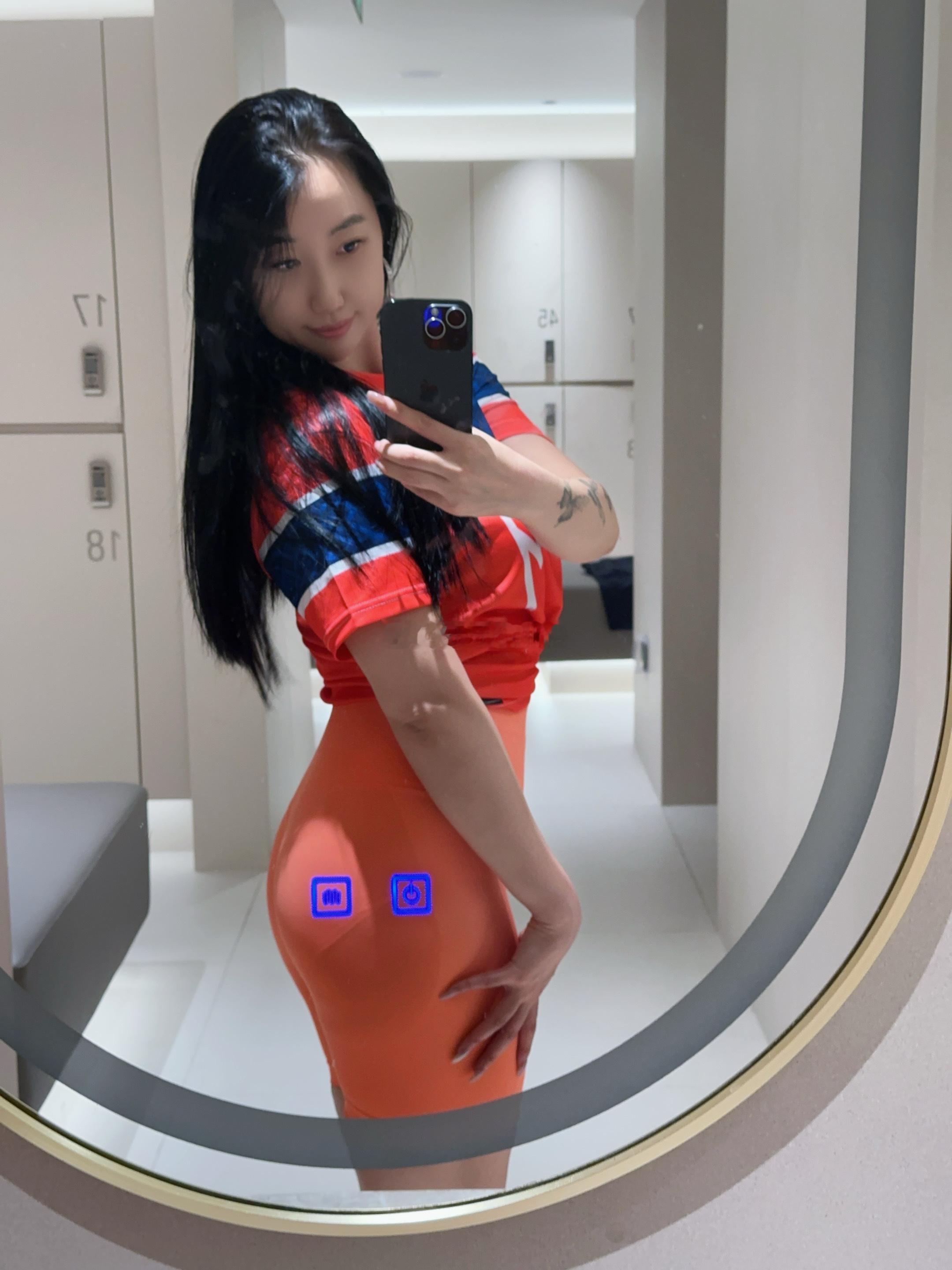 17065kg世界杯健身穿搭 哈兰德的兵来了哈兰德今天能不能进球？上半场挪威🇳