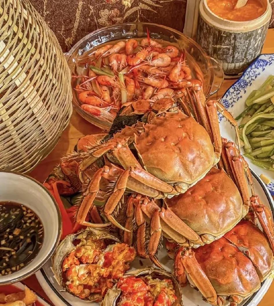 53岁钻石王老五突发脑溢血，独自在家躺了两天才被发现，这剧情也太让人揪心了吧？难