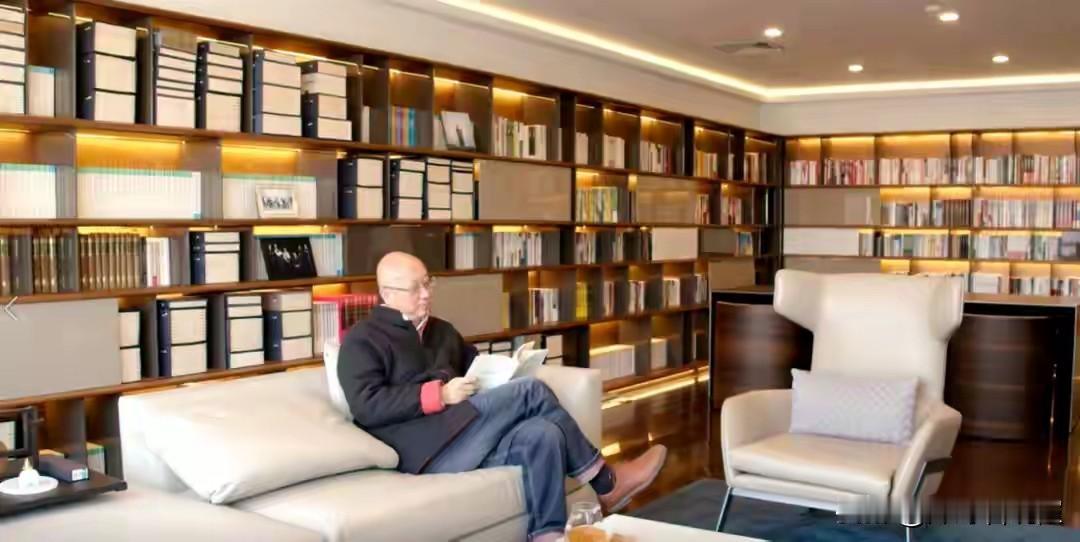 冯仑：活下去的关键，是要把脑子里进的水都挤出去