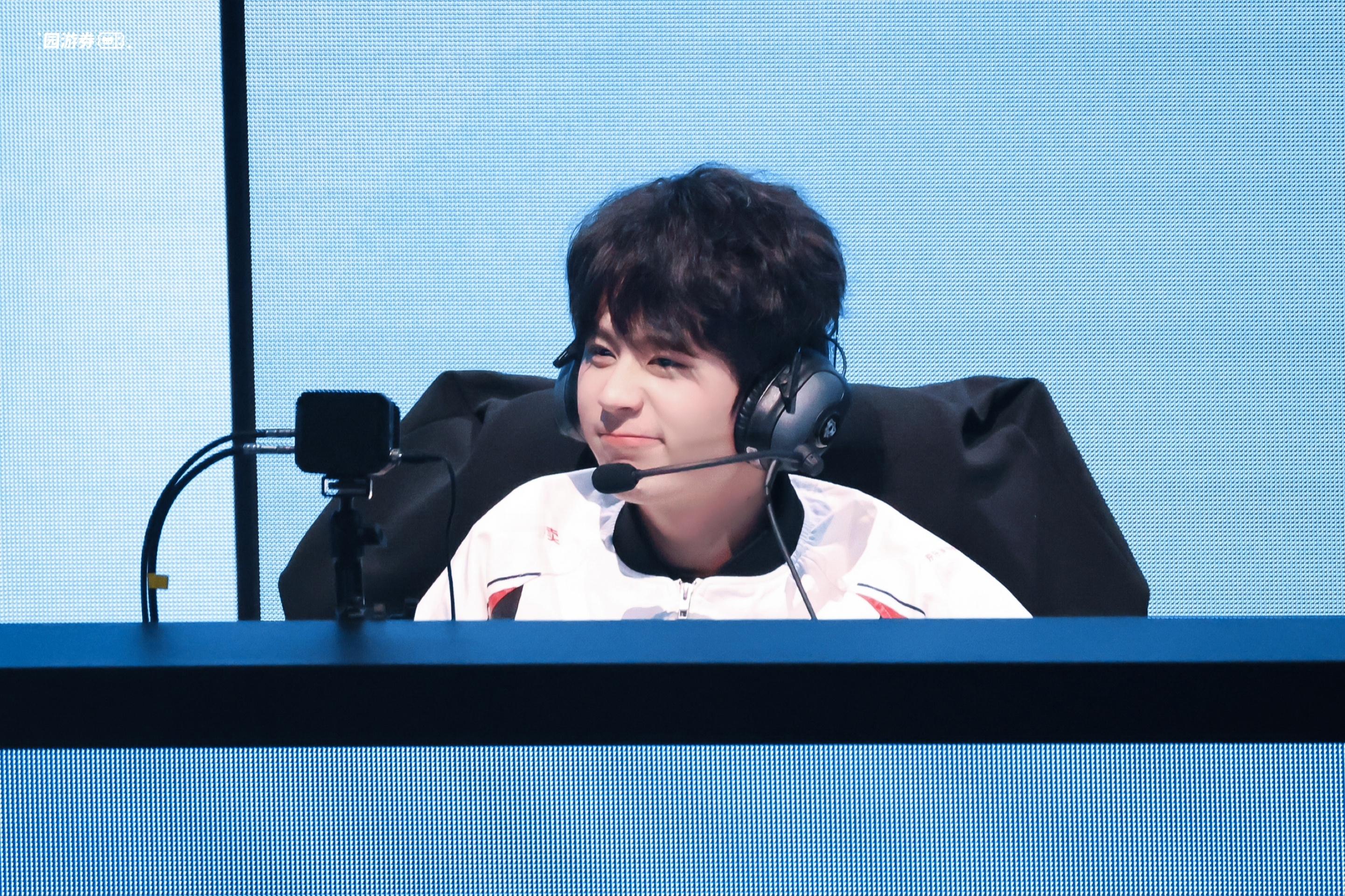 哎呦我靠好萌为什么看完这张图我心脏怦怦跳