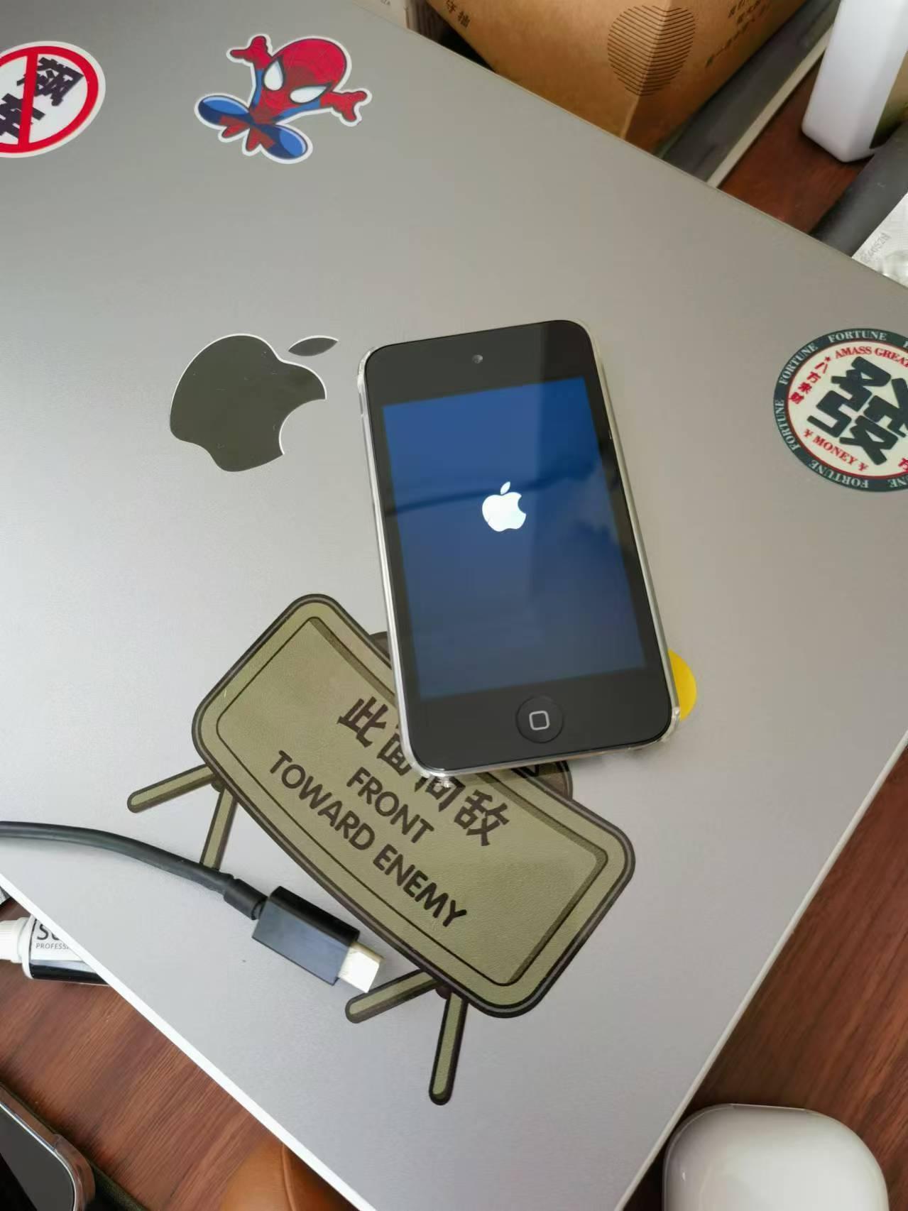 iPhone4S为何突然迎来第二春iPhone4系列固然经典，是值得收藏的一代如