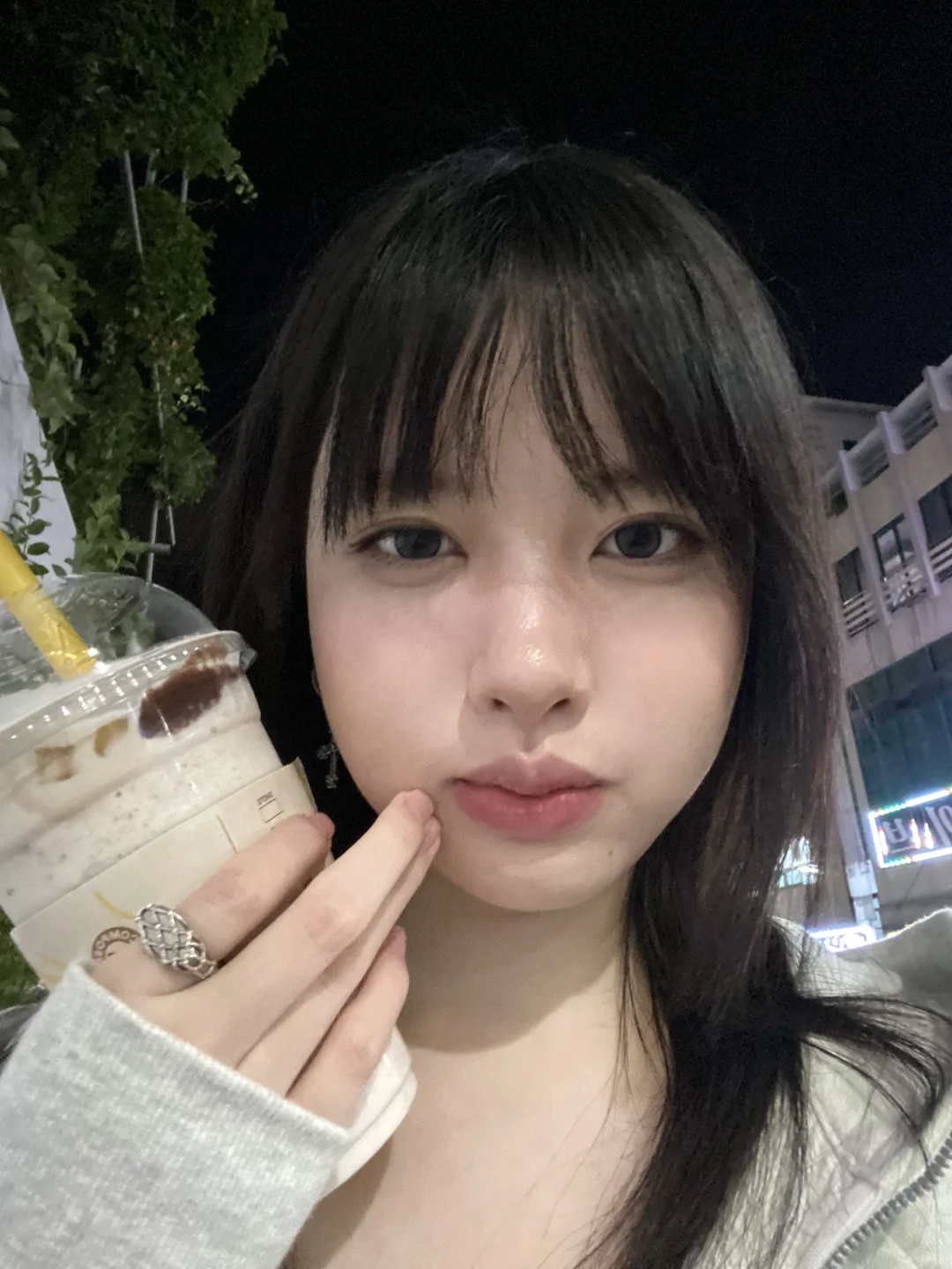 Hdinfkkdkskaoiq (）