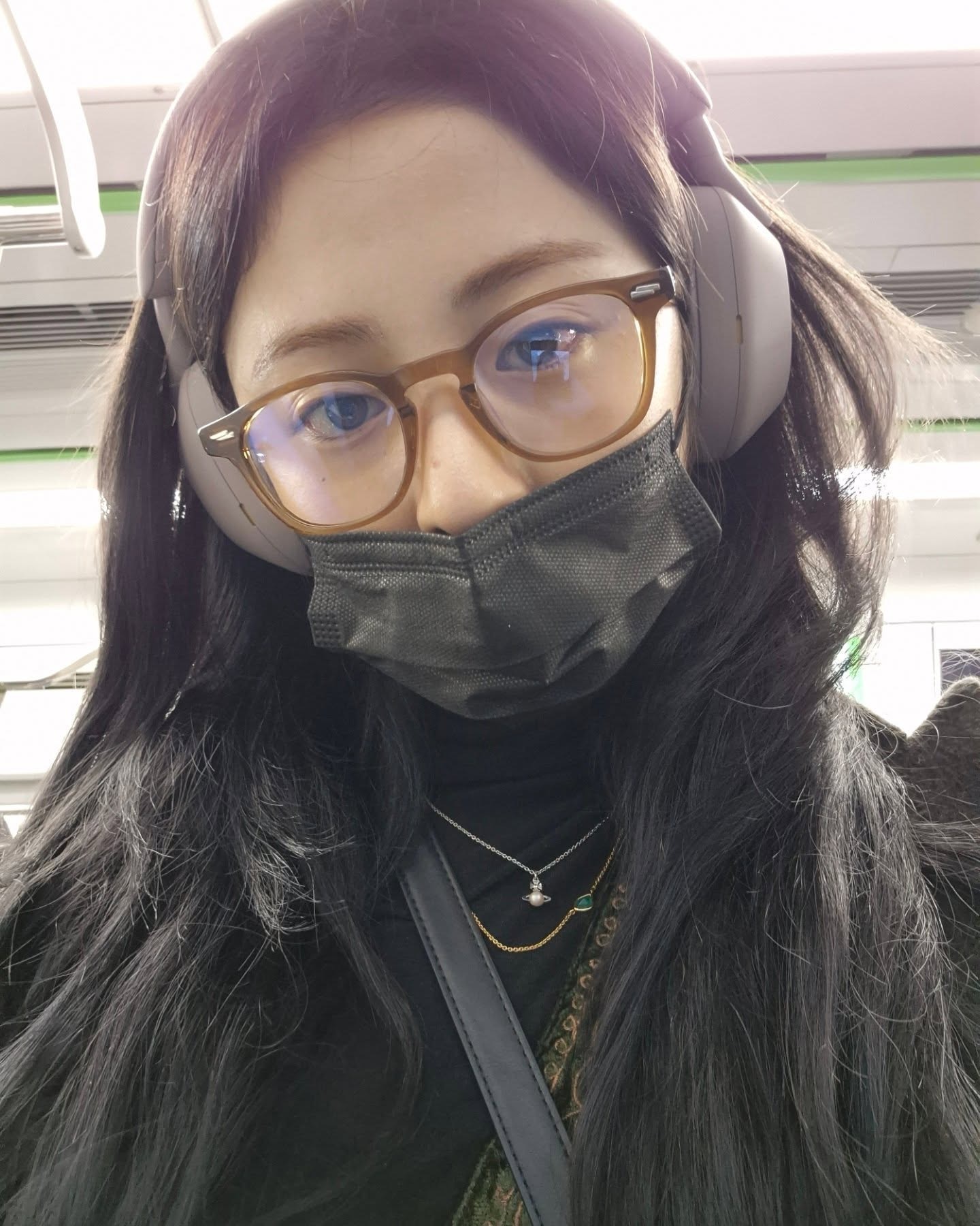 许允真 