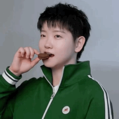孙颖莎雀巢品牌代言人饼干类萌萌🤲🏻 ​​​