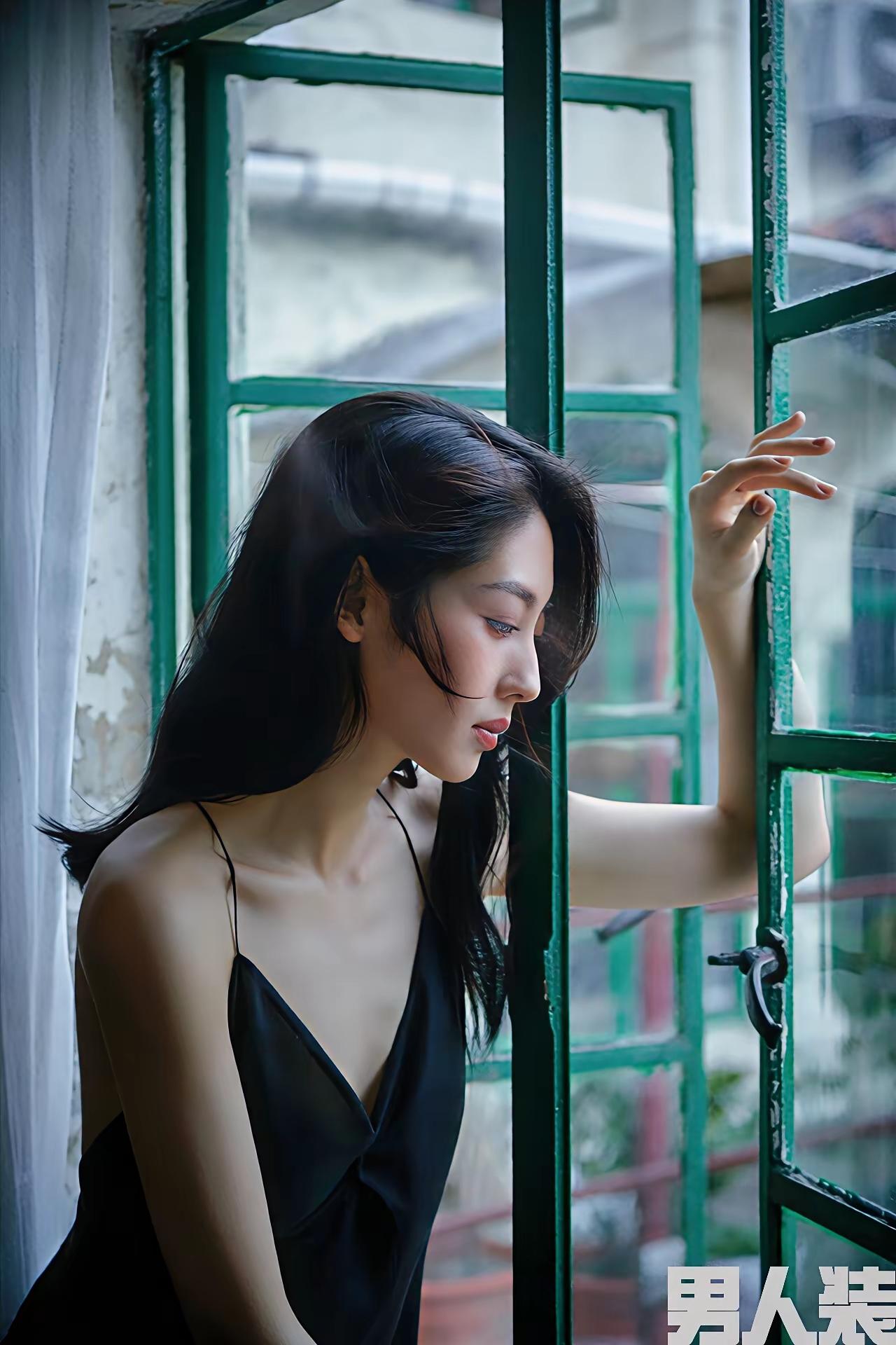 [送心]邢菲终于也是好起来，都开始发《男人装》封面了[思考]有一说一，从小就在文