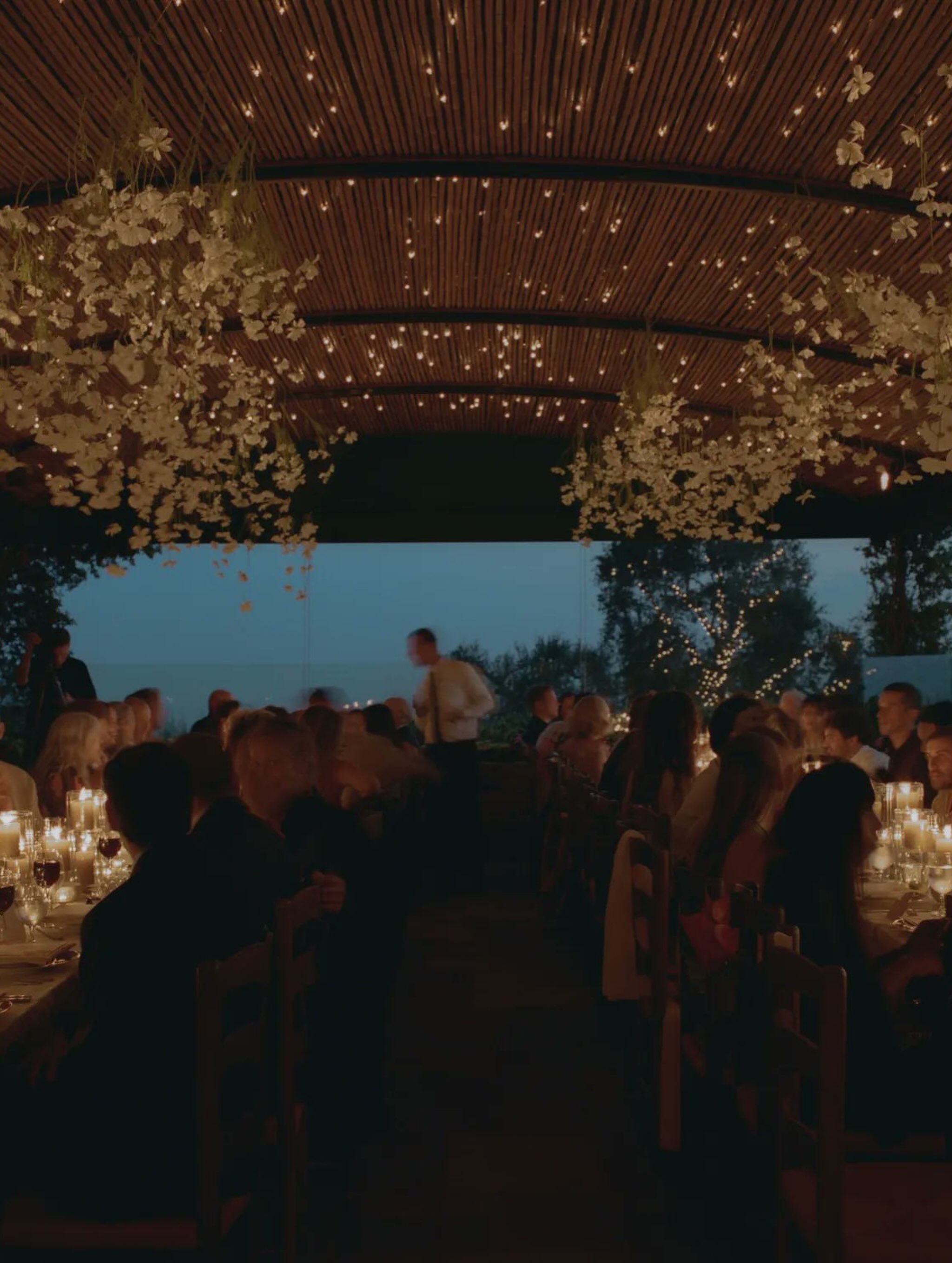 Justin e Hailey Bieber no casamento de F