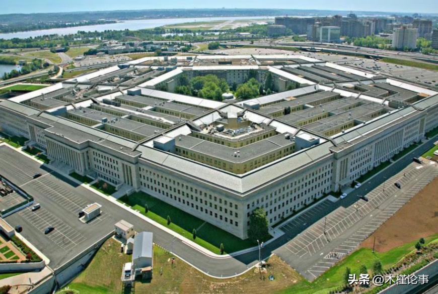 瞒不住了？美军中东真实伤亡曝光，老特强硬姿态彻底装不下去。
 
就在前几天，美军