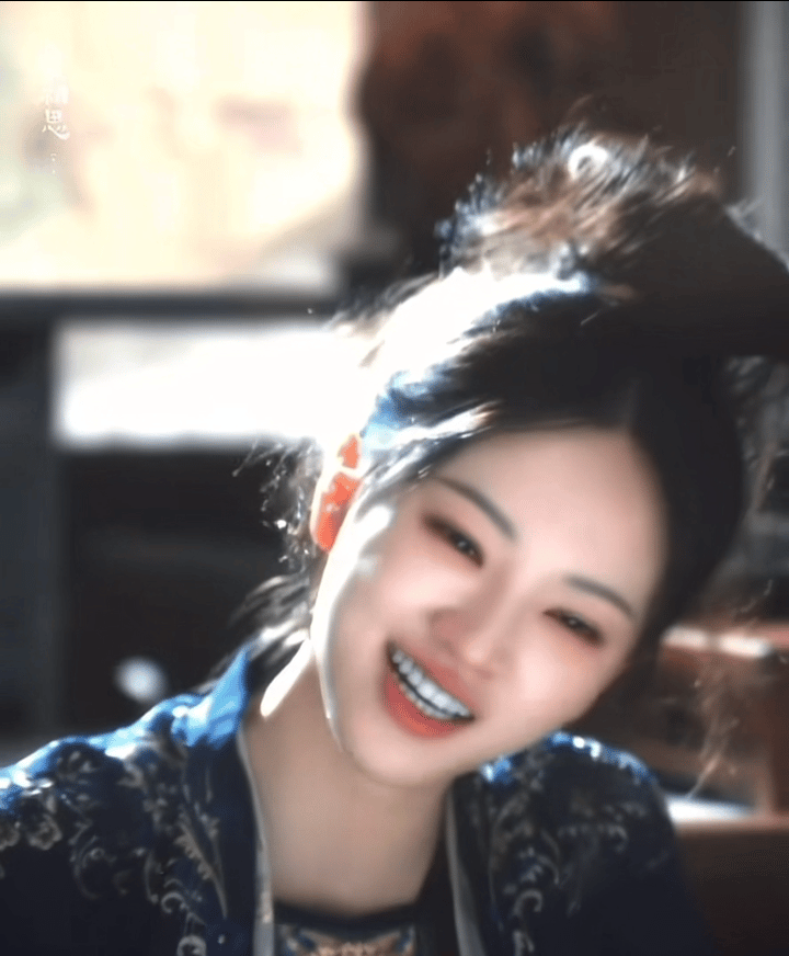 #黄灿灿珠海一日游#看到这个vlog，又让我想到了绝美的防风意映[悲伤]不过视频