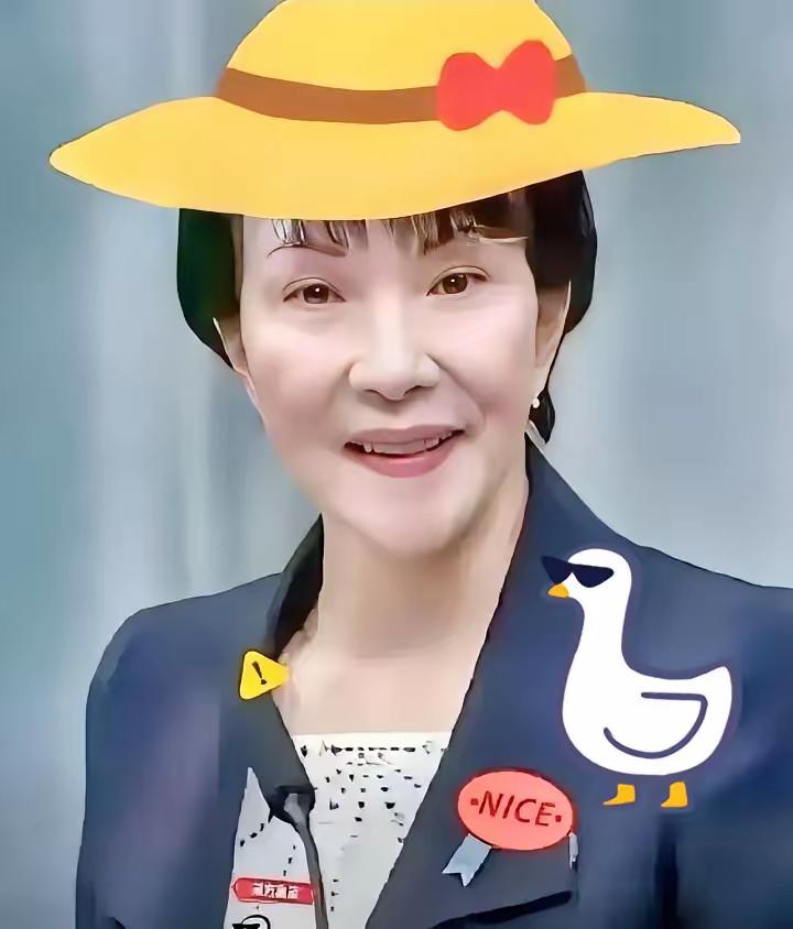 快讯 快讯！
日本政府突然宣布了
10月18日，日本政坛爆出重磅消息：自民党与日