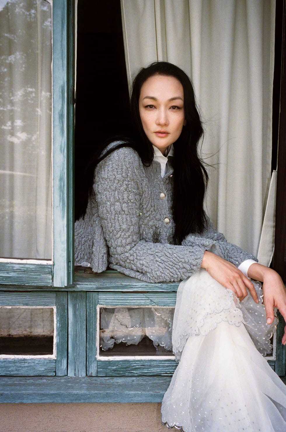 ELLE Japan October 2026 日版十月刊封面，自家超模富永爱穿
