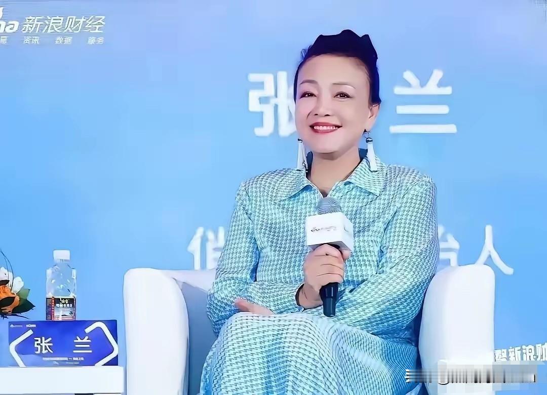 兰姐，要强了一辈子，漂亮了一辈子！

老了老了，她活的真的是有心无力了，看着也挺