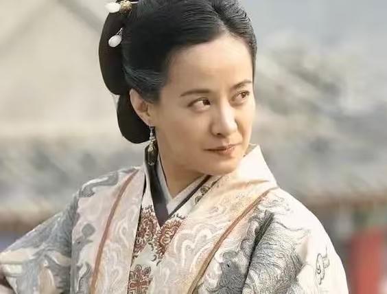 今日话题：马皇后为什么敢骂朱元璋？？？

网友甲：能让朱重八听话的只有马秀英，马